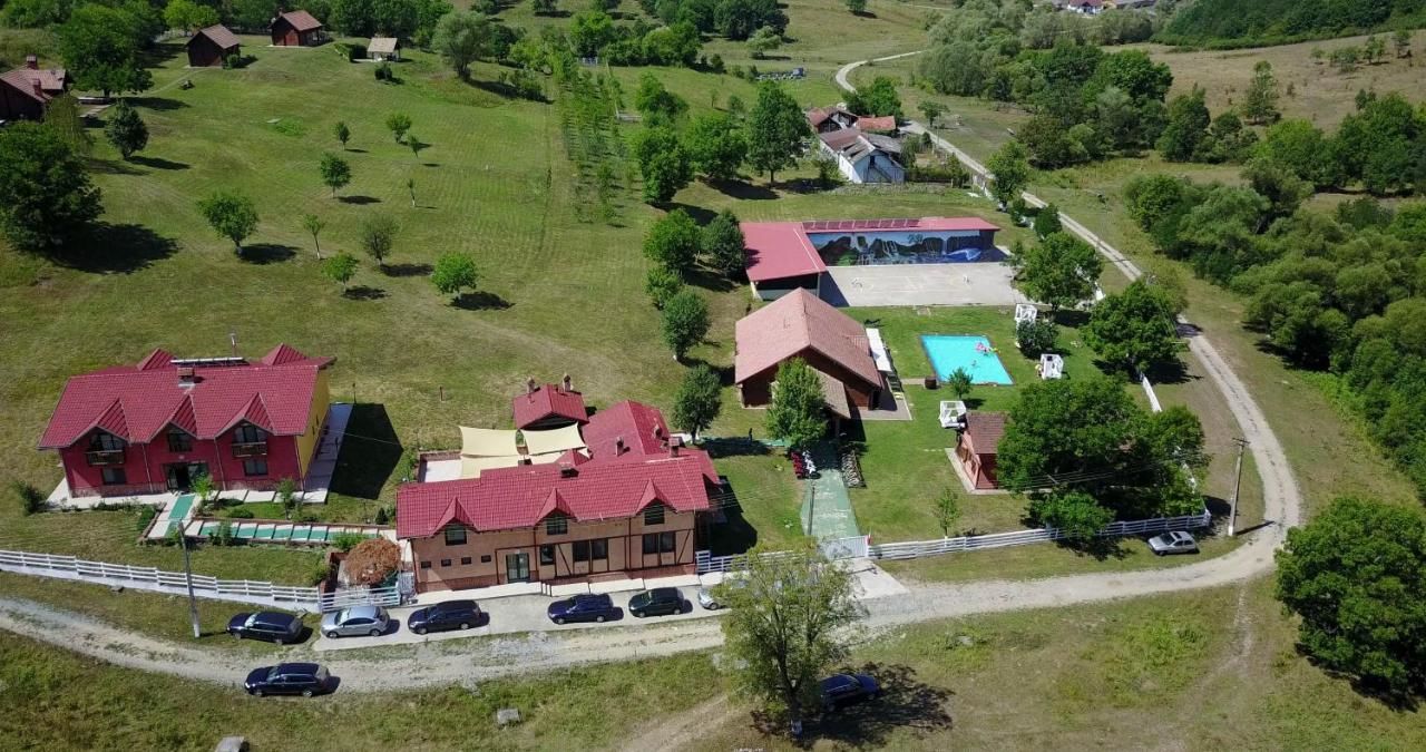Фермерские дома Hotel Suite-Agrovillage Resort Labaşinţ-5