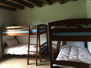 Фермерские дома Hotel Suite-Agrovillage Resort Labaşinţ Кровать в общем 6-местном номере-2