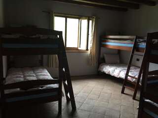 Фермерские дома Hotel Suite-Agrovillage Resort Labaşinţ Кровать в общем 6-местном номере-3
